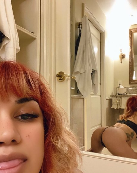 Nicdali Rivera Calanoc 高品質モデル 写真