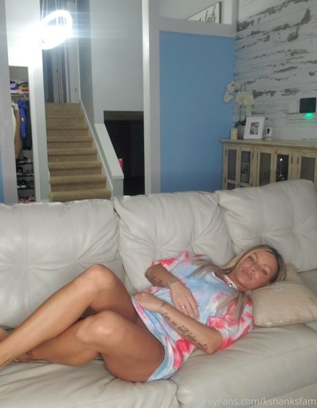 kbaecutie1 スター ヌード ギャラリー