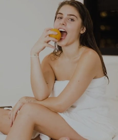 Gabi Stacenco 独占ポルノスター 画像