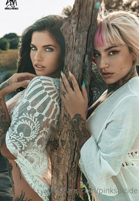 pinksuicide アートポルノスター 画像