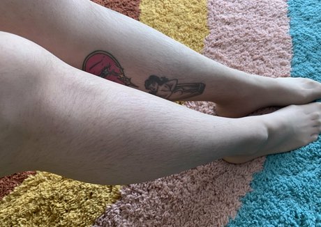 adora belly かわいいモデル アーカイブ