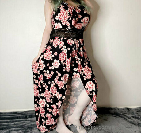 wolfybooo 完璧なモデル アーカイブ