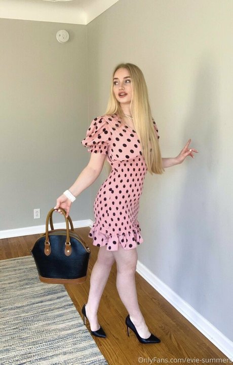 evie summers ポルノスター 素敵 写真