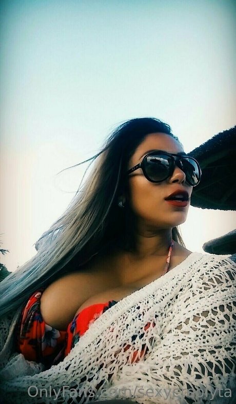 ポーグガールズオンリーファン セックス 画像