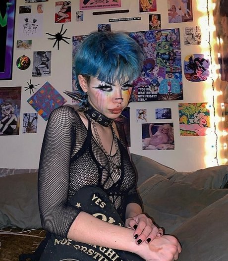 Death2Honey セックスモデル 写真