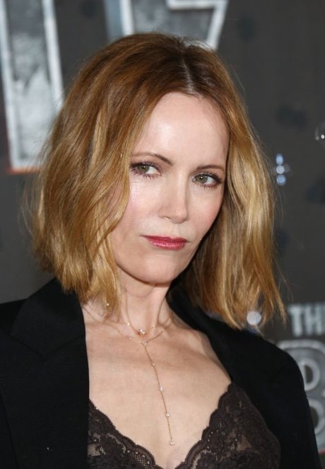 Leslie Mann ポルノスター ヌード 写真