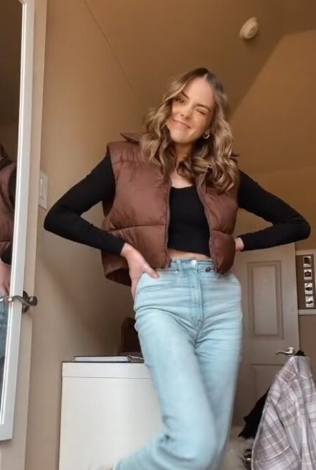 Lauren Mae エロティックなモデル 写真