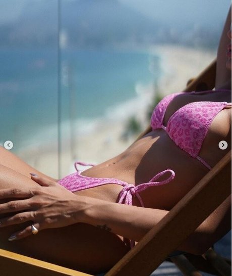 Mari Gonzalez ホットスター 写真