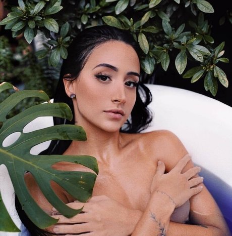 Mariana Nolasco 高品質モデル 写真