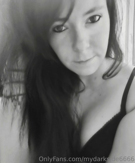 太ったおばあちゃんオンリーファンズ セクシー裸 画像