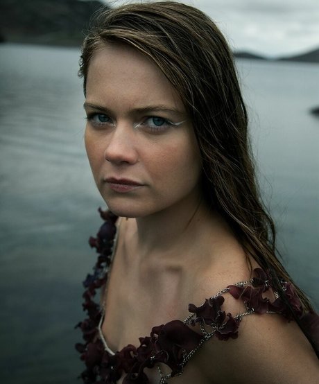 Hera Hilmar かわいいポルノスター 写真