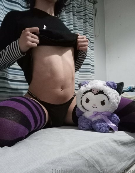 曲線美のラテン系オンリーファンズ ホットxxx 写真