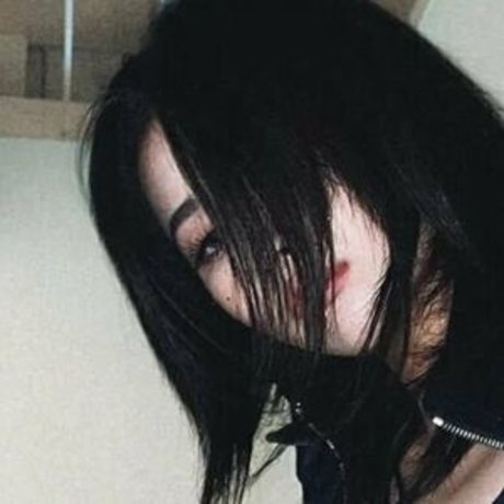 tiny pretty j ポルノ女優 写真