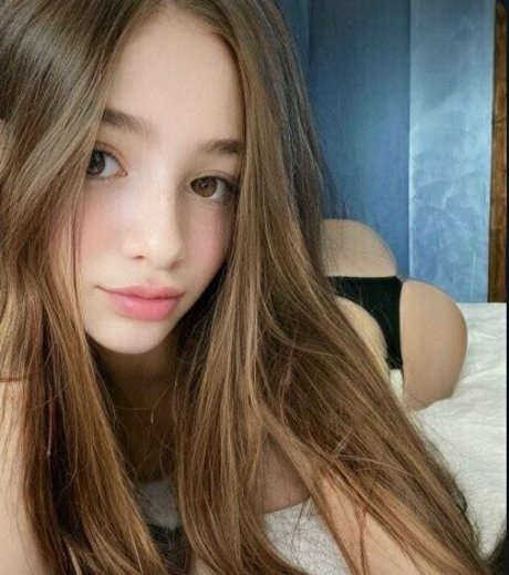 violetcherryy セクシーなポルノスター 写真