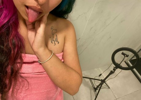 アマチュア3P オンリーファンズ アダルト ギャラリー