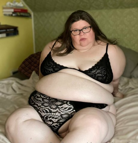 shegoesdown free アート女優 ギャラリー