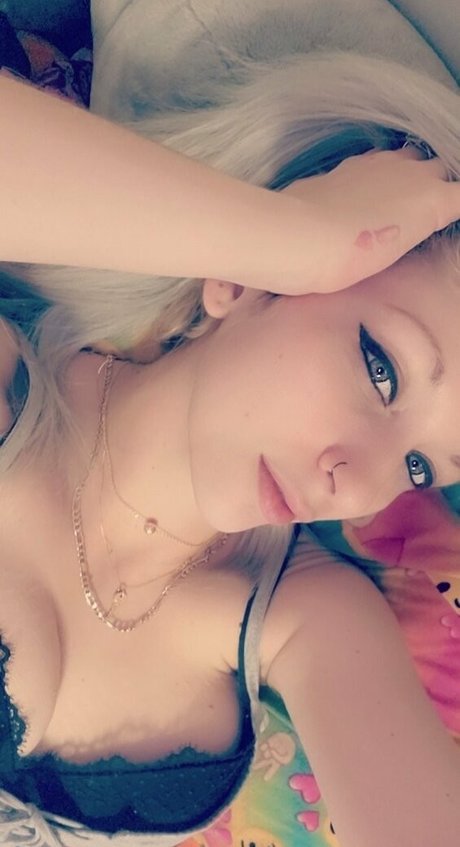 sofieyoungxxx 限定モデル 写真