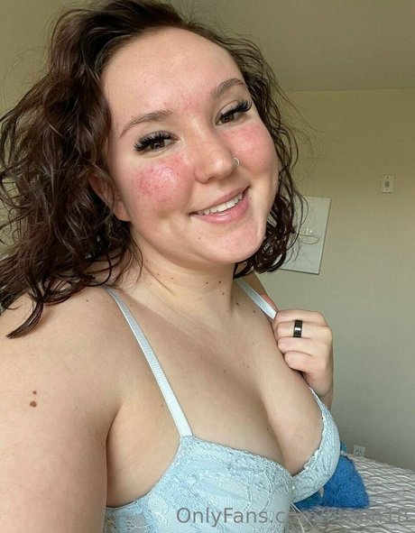 セクシーなラテン系オンリーファンズ 無料 画像