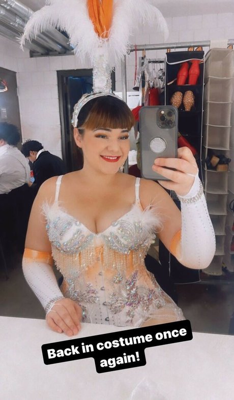 Maggie Renee top profile image