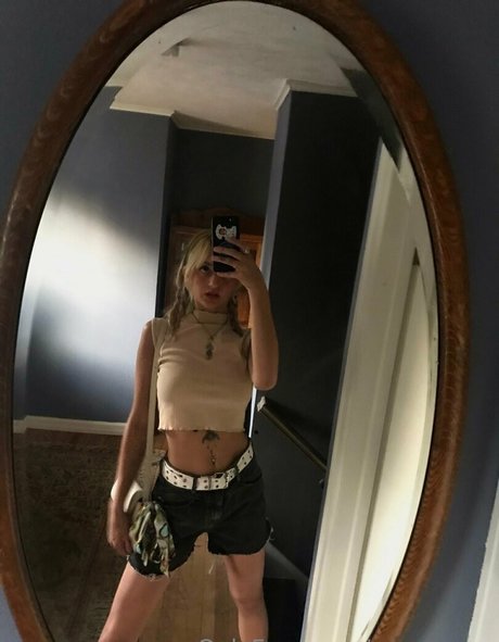 avacanary セックススター 写真