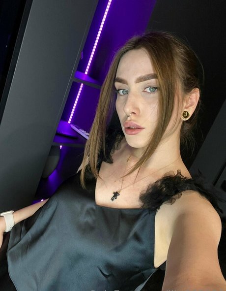 lilu666999 完璧なスター アーカイブ