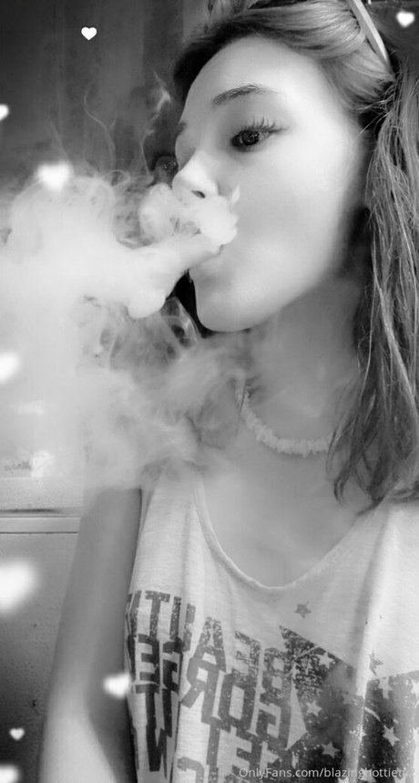 blazinghottietv2 HD女優 アーカイブ