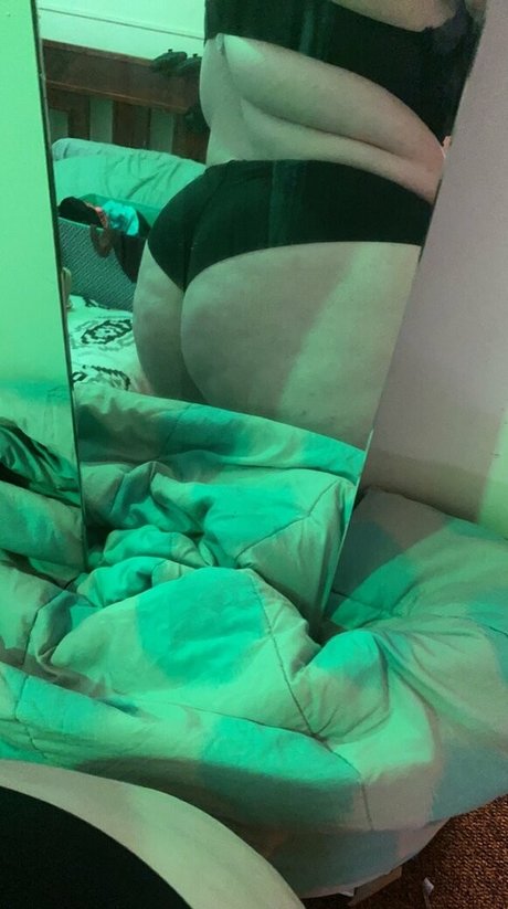 美しいティーンオンリーファン セクシーxxx 画像