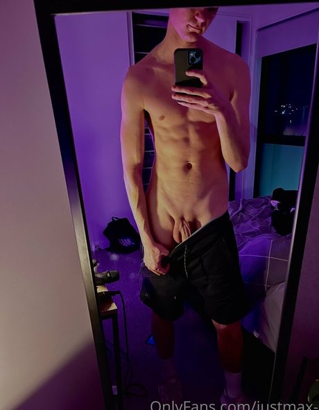 justmax セックス女優 ギャラリー