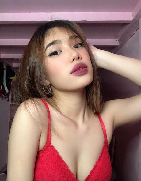 Pinay Gems ポルノモデル 画像