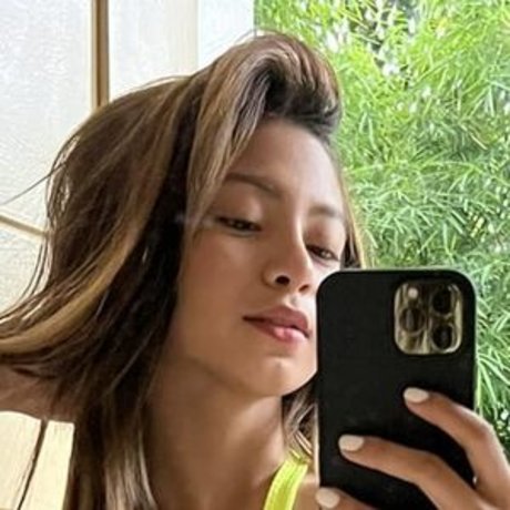 Pinay Gems 完璧なモデル 写真