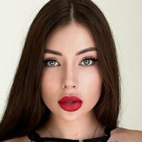 angie angelll ヌードモデル 写真
