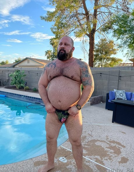 ティーンフィスティングオンリーファンズ セクシー裸 写真