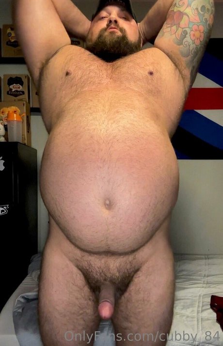 金髪のママオンリーファンズ セクシー 画像