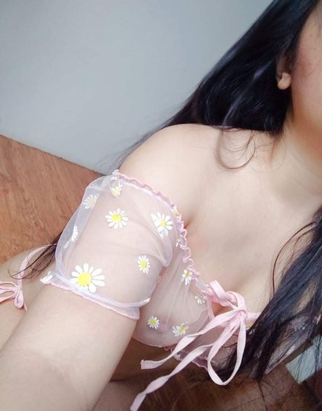 Catleesi エロティックなスター 写真