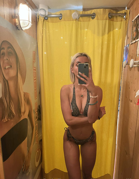 linacuttsmiller ポルノスター 写真