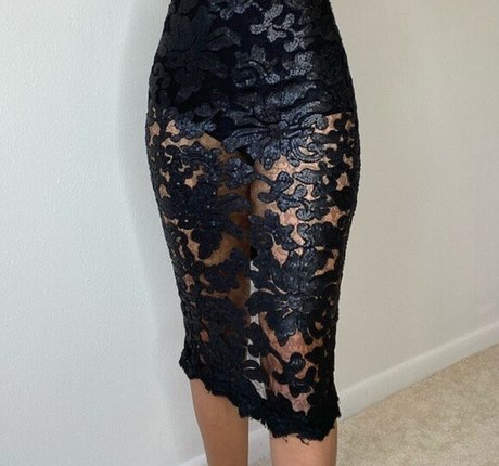 Betsy Alvarez 完璧なスター アーカイブ