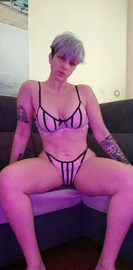 Sary Nekuro かわいいスター 写真
