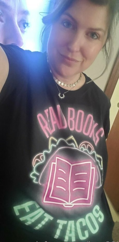 小人ヌードオンリーファンズ 美しい裸 ギャラリー