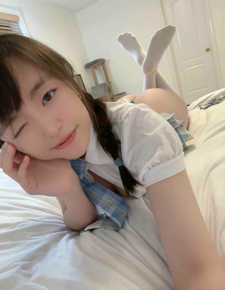 aislinxxxmodel 女優 画像
