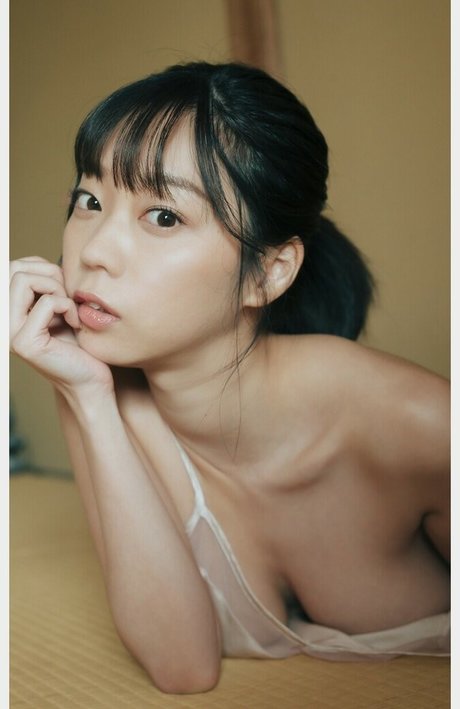 Hikaru Aoyama セックス女優 写真