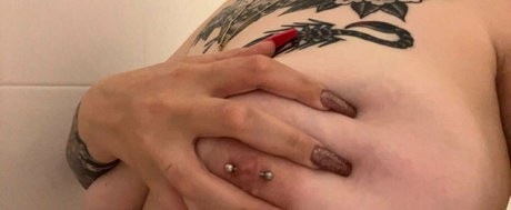 rippingthroughflesh 完璧な女優 写真