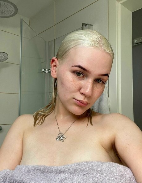 cuteemii 完璧なモデル 写真