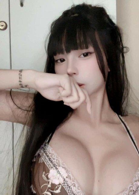 Akari Cos 無料のポルノスター 写真