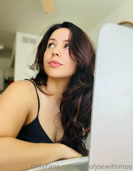 ストリッパーオンリーファンズ アートxxx 写真