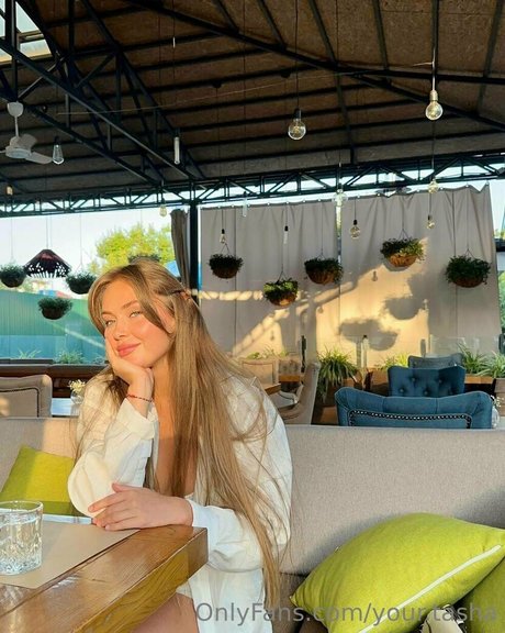 ギャングオンリーファン ヌード 写真