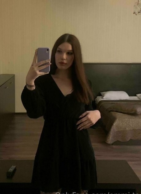 emmii ts ポルノ女優 写真