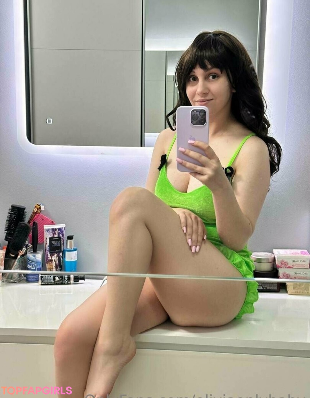 oliviaonlybaby セックスモデル 写真