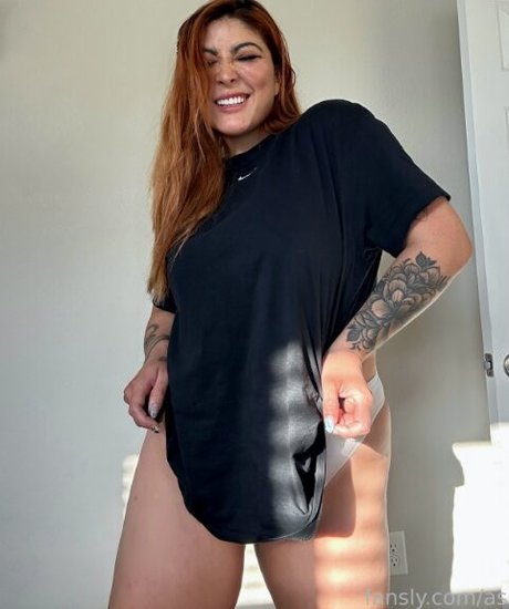 Ashlynn Arias XXXモデル 画像