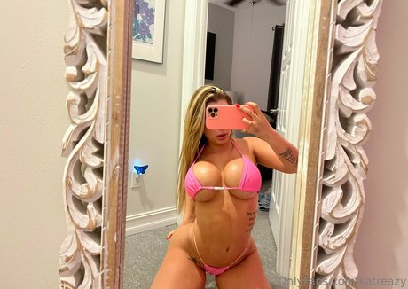 ボールオンリーファン セクシー 画像