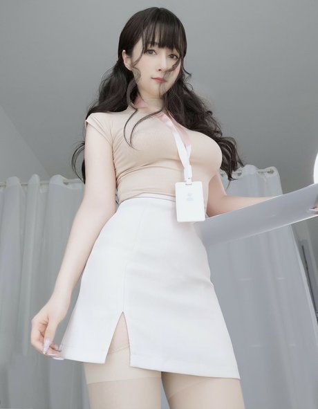 毛深いアナルオンリーファンズ アートポルノ ギャラリー